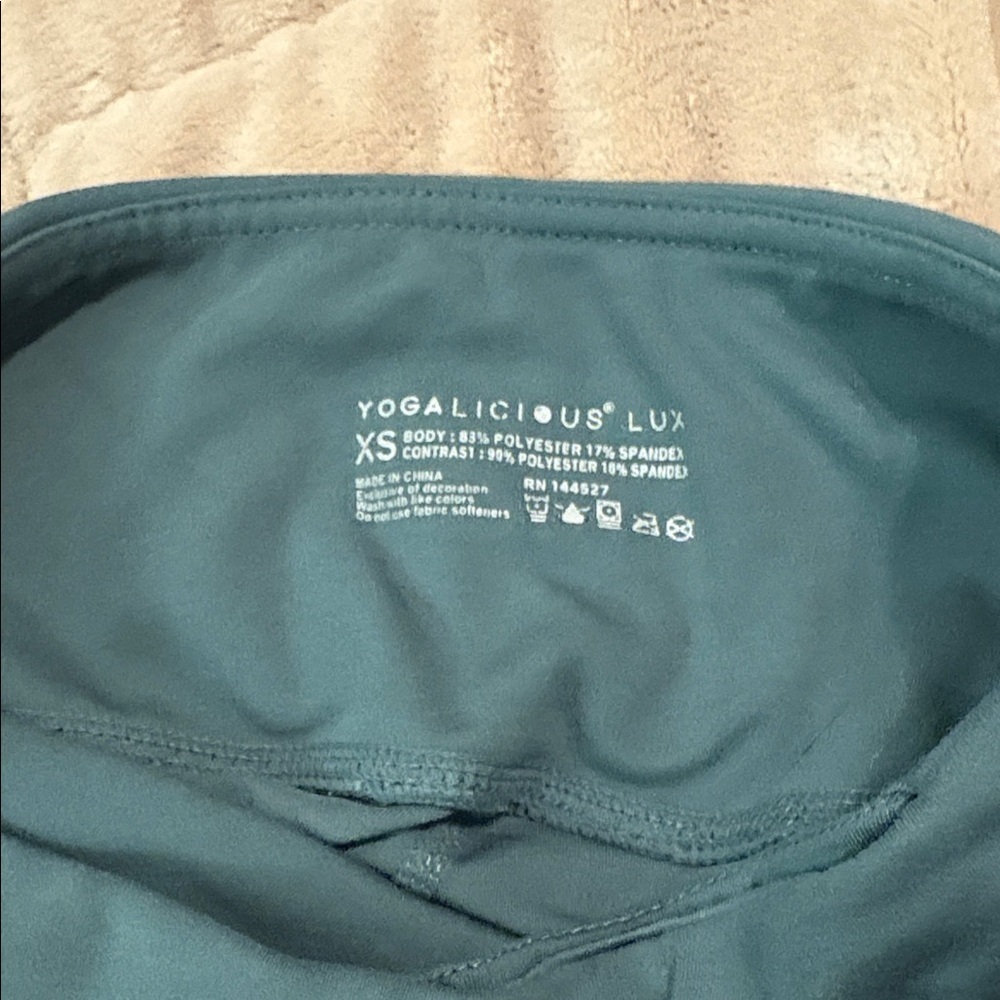 Yogalicious Deep Teal Leggings - Picture 2 of 3